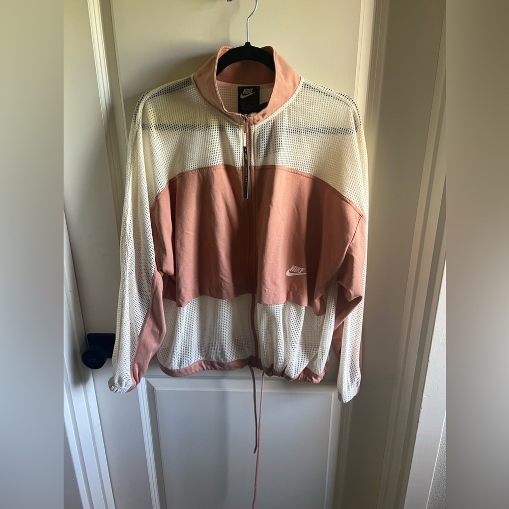 Nike mesh jacket NWT